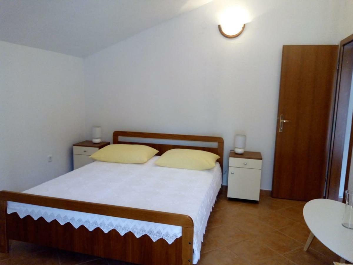 Apartment Zalo Donje Selo na Šolti Zewnętrze zdjęcie