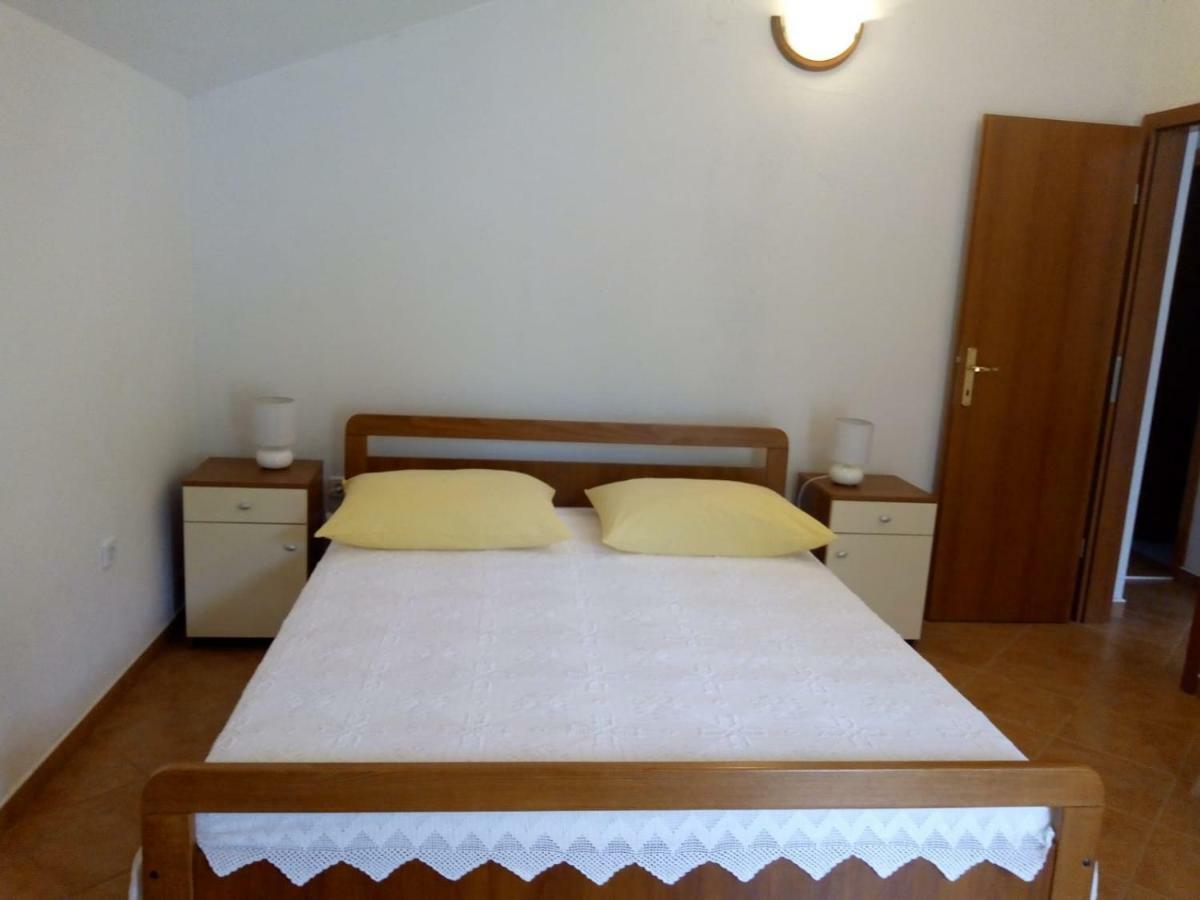 Apartment Zalo Donje Selo na Šolti Zewnętrze zdjęcie
